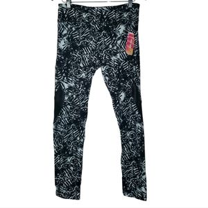 NWT Black & White Shosho Sports Leggings